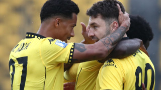 Στα προημιτελικά του Κυπέλλου ο Άρης, εύκολα 2-0 τον Παναιτωλικό με Μορόν, Ράσιτς