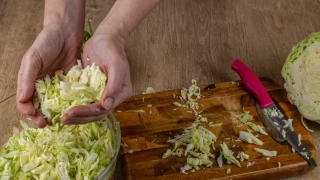 Το ζυμωμένο υπερτρόφιμο που αποτελεί ισχυρό «φάρμακο» για το πεπτικό σύστημα