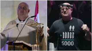 Το πρωί φοράει ράσα και το βράδυ παρτάρει σαν DJ (vid)