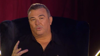 Εκτός πίστας ο Ρέμος: Γιατί ανέβαλε τις εμφανίσεις του στο ΝΟΧ