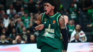 Ο Παναθηναϊκός με θωρηκτό Χολμς και άμυνα που δαγκώνει έβγαλε αντίδραση κόντρα στην Μπολόνια