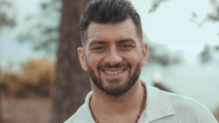 Πιλάτος Κουνατίδης: Εντυπωσιάζει το νέο του single με τίτλο «Μαζί σου να ρισκάρω»