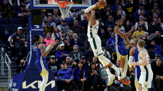 Αντετοκούνμπο﻿ για το μέλλον του: «Δεν ξέρω αν βγάλω τη σεζόν στους Μπακς»