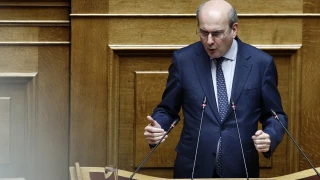 Χατζηδάκης κατά Ανδρουλάκη: Λέτε ότι και οι ψεκασμένοι – Τα εμβόλια για την ευλογιά των προβάτων δεν είναι εγκεκριμένα