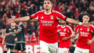 Μπενφίκα: Οι οπαδοί «στέλνουν» τον Παυλίδη στον πάγκο