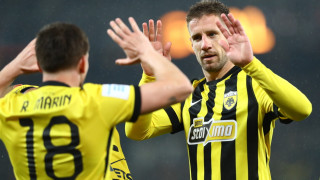 ΑΕΚ-Ολυμπιακός: Ο Βάργκα άνοιξε το σκορ στο ντέρμπι