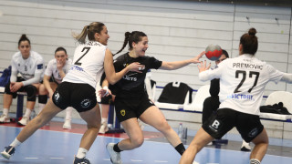 Ασπρόμαυρο βάφτηκε το ντέρμπι των δικεφάλων στις γυναίκες