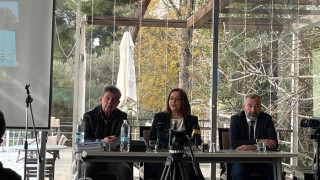 Αράπογλου: Σφοδρή επίθεση στο Υπερταμείο για τη μαρίνα της Αρετσούς -Ζήτησε ντιμπέιτ