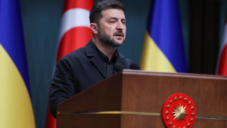 Ζελένσκι: Φοβάται διχοτόμηση της Ουκρανίας όπως με την Τσεχοσλοβακία-«Χίτλερ ο Πούτιν»