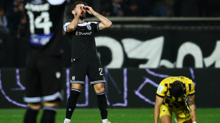 ΠΑΟΚ-ΑΕΚ: Χαμένο πέναλτι, δύο δοκάρια, η... μπίλια έκατσε στο 0-0