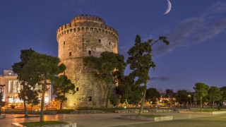 Ήρθαν εκδρομή στη Θεσσαλονίκη και έπαθαν γαστρεντερίτιδα!