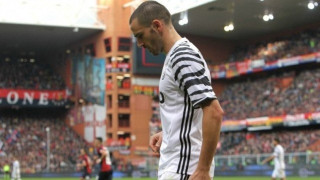 Μπονούτσι: «Σκέφτηκα να σταματήσω        το ποδόσφαιρο»