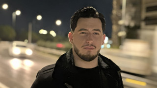 Μάριος Τσιλιγιάννης: Κερδίζει τις εντυπώσεις με τo single «Παραλιακή»