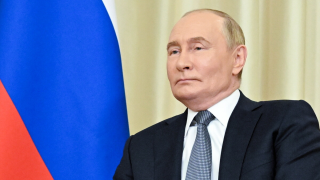 Πούτιν: «Κυνική παραβίαση ηθικής και διεθνούς δικαίου» ο θάνατος του Χαμενεΐ