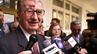 Έγγραφο CIA: Ο Γκλιγκόροφ απέρριψε προσφορά 100 εκατ. δολαρίων για αλλαγή του ονόματος «Μακεδονία»