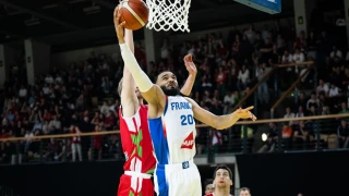 Ξανά στη δωδεκάδα της Γαλλίας ο Νουά - Το πανόραμα της ημέρας