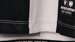 Η κοντομάνικη έκδοση της επετειακής φανέλας του ΠΑΟΚ είναι διαθέσιμη