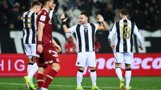 Επικός Ζίβκοβιτς: «Βλέπω το λεωφορείο να φεύγει, δεν ξέρω πώς θα γυρίσω σπίτι μου!»