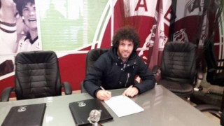 Ανακοίνωσε τον Γκουλουζάντε η                          Λάρισα