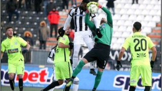 Η «μαγική εικόνα»  και τα             κακά της μοίρας του