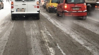 Θεσσαλονίκη - ΤΩΡΑ: Εγκλωβισμένοι οδηγοί μετά τη γέφυρα της Βούλγαρη