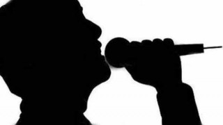 Γνωστός τραγουδιστής: «Είμαι περήφανος Έλληνας Βορειοηπειρώτης» (ΦΩΤΟ)