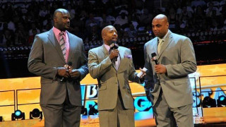 O     Σακίλ       και    ο    Μπάρκλεϊ     έχουν ταλέντο στο τραγούδι