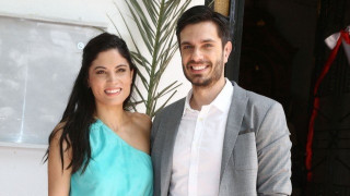 Η Μαίρη Συνατσάκη, ο Μύρωνας Στρατής και ο... αστυνομικός!  (ΒΙΝΤΕΟ)