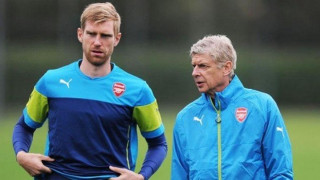 Πίστωση χρόνου δίνει στον                       Μερτεζάκερ η Άρσεναλ