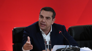 Επίθεση Τσίπρα σε τράπεζες: «Πώς σταματά η κρατικά εγγυημένη αισχροκέρδεια;»