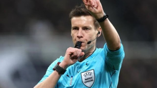 Η UEFA ανακοίνωσε τους διαιτητές των ευρωπαϊκών τελικών: Ποιος σφυρίζει στο Champions League