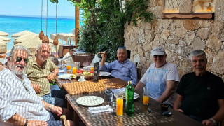 Γηραιός στα σαλόνια