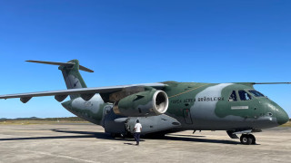 Reuters: «Η Ελλάδα θα αγοράσει αεροσκάφη Embraer C-390, μίνι-υποβρύχια και drones»