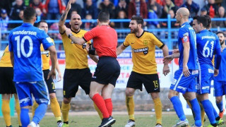 Της κακομοίρας: Τους πρόλαβε άλλος          στον καφέ…