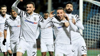 Με ατσαλένια                                 φτερά …