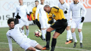 Υπό κρίση η                          σχέση Αρη-Τζεμπούρ