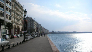 Θεσσαλονίκη: Φεράρι έκοβε βόλτες στον ποδηλατόδρομο της παραλίας -ΦΩΤΟ