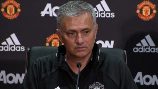 Γιατί ο Μουρίνιο άλλαξε τα ball boys της Μάντσεστερ Γιουνάιτεντ!