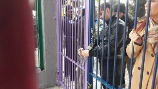 Ένταση στο Ωραιόκαστρο με ακροδεξιούς κατά προσφυγόπουλων (ΒΙΝΤΕΟ)