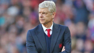 «Όχι» Βενγκέρ σε πρόταση - χρυσάφι των                 Κινέζων