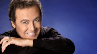 Η πρώτη έξοδος του Τόλη Βοσκόπουλου μετά τα προβλήματα υγείας (ΦΩΤΟ)