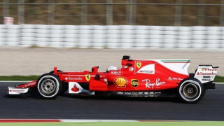 Πρωτιά Φέτελ και Φεράρι στις πρώτες δοκιμές της νέας σεζόν (pic)