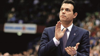 Αναλαμβάνει την Εθνική ομάδα ο    Δημήτρης Ιτούδης