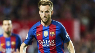 Ανανέωσε     ο    Ράκιτιτς       με    Μπαρτσελόνα!