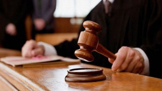 Της κακομοίρας: Γεια σου κυρ                εισαγγελέα