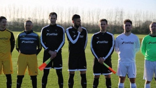 Διαιτητές για... λίγο  οι  παίκτες   της   Άρσεναλ!