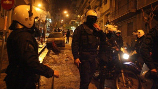 ΕΚΤΑΚΤΟ: Πορεία αντιεξουσιαστών στο κέντρο της Θεσσαλονίκης