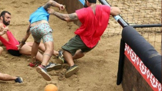 Survivor: Πάρτι στο διαδίκτυο με το ντέρμπι Διάσημοι-Μαχητές