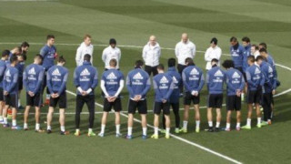  Ενός λεπτού σιγή για τους παίκτες της Ρεάλ στην προπόνηση (pic)