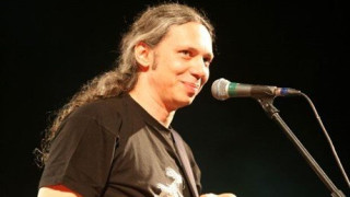 Κουρεύτηκε ο Αλκίνοος Ιωαννίδης!